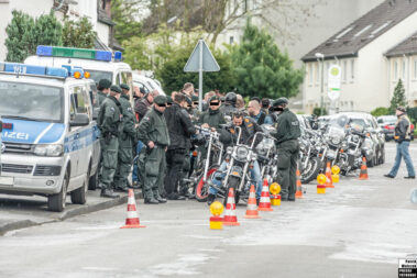 Pressefotograf und Fotojournalist Patrik Walczak aus Dortmund. Pressefotos für die Bikers News aus der Rockerscene und dem Bandidos MC, Personenkontrolle.