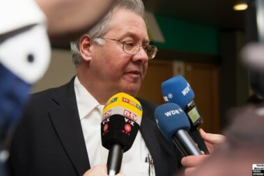 Staatsanwalt nach dem Prozess zum Colourverbot